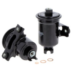 Топливный фильтр Toyota 23300-15020