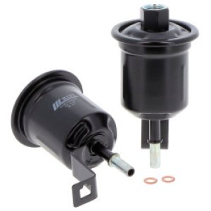 Топливный фильтр Toyota 23300-75110
