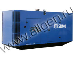 Дизельный генератор KOHLER-SDMO D700